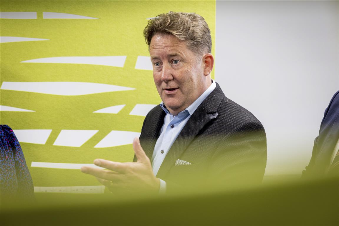 MINISTER FOR HOUSING DARRAGH O’BRIEN LAUNCHES NEW CREATIVE MEDIA STUDIO